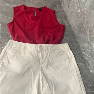 💝Beautiful top styled with white shorts